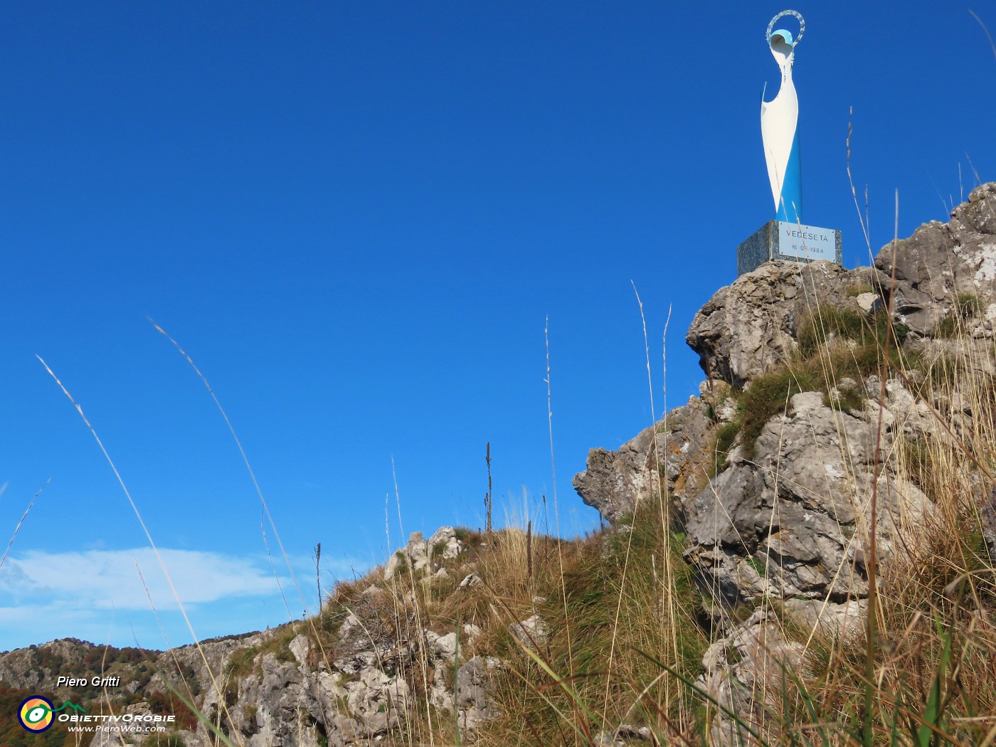 38 Alla Madonna delle cime in Corno Zuccone (1458 m).JPG